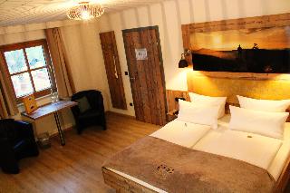 Bayerische Gastwirtschaft Dimpfl-Stadl in Lam