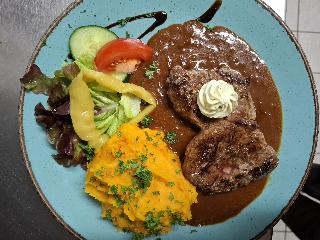 Gasthof  Metzgerei Stöberl in Lam