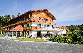 Landhotel Moorhof GmbH in Neuschönau-Altschönau