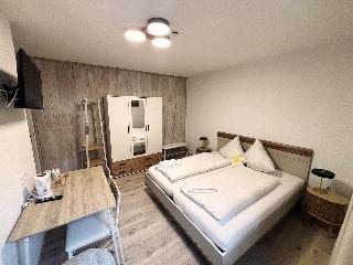 pfefferHÄUSL in Regen