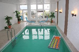 Villa Relax - Ferienwohnungen & Hallenbad & Relaxgarten in Bodenmais
