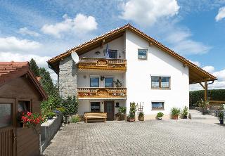 Ferienwohnungen Schrank Christa in Grafenau