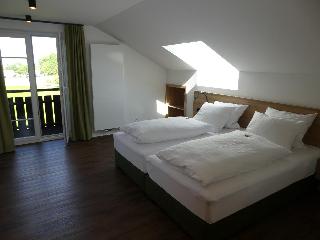 Kurpension und Appartementhof Waldfrieden  in Bad Füssing