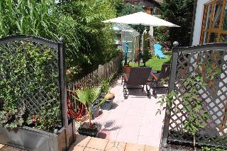 Villa Relax - Ferienwohnungen & Hallenbad & Relaxgarten in Bodenmais