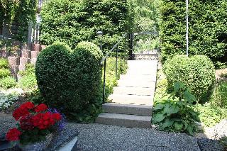 Villa Relax - Ferienwohnungen & Hallenbad & Relaxgarten in Bodenmais