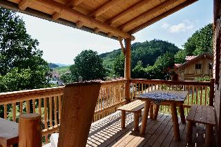 Hütten am Waldrand in Geiersthal