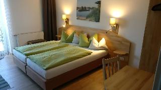 Pension zum Donauufer in Bogen