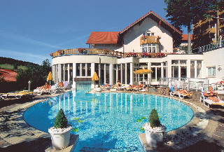 Donna Burghotel Am Hohen Bogen in Neukirchen b.hl.Blut