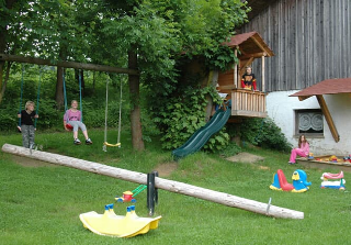 Huisnhof in Arrach