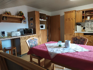 Sauer Renate in Arrach