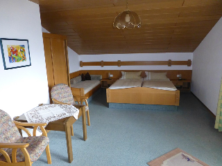 Schwarz Hubert in Lam
