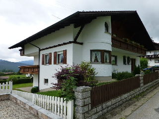 Schwarz Hubert in Lam