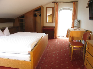 Hotel Pension Bräukeller in Lam