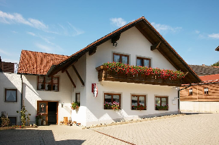 Gasthof Zum Wirt / Ferienwohnung Hohenbogenblick in Neukirchen b.hl.Blut
