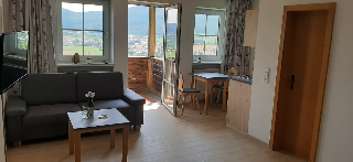 Gasthof Zum Wirt / Ferienwohnung Hohenbogenblick in Neukirchen b.hl.Blut