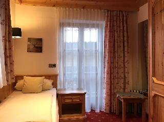 Hotel Mariandl - Singender Wirt in Haibach-Elisabethszell