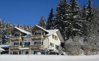 Ferienhaus Corinna / Ferienwohnungen in Kirchdorf i. Wald