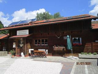 Chalet Waldstadl/ Andrea's Woidhaisl in Arnbruck