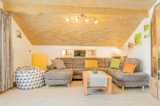 Wander & Aktivhotel Rösslwirt – WALD. GENUSS. HEIMAT in Lam